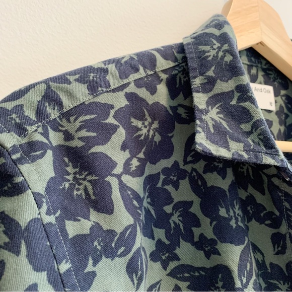 Frank & Oak Men’s Floral Button Down Collared Long Sleeved Shirt - Picture 2 of 8